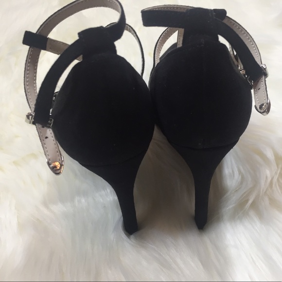 Zara black t-strap ankle heels - Picture 5 of 7